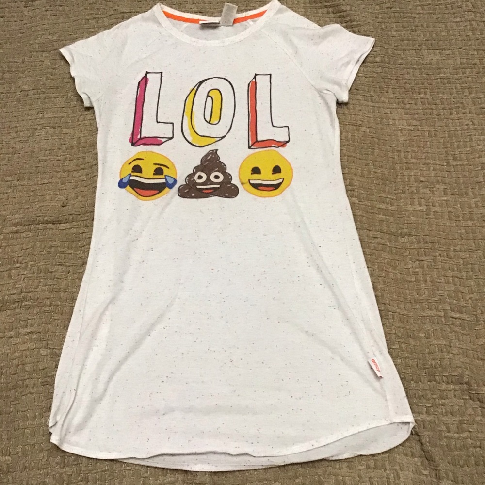 Emoji night gown